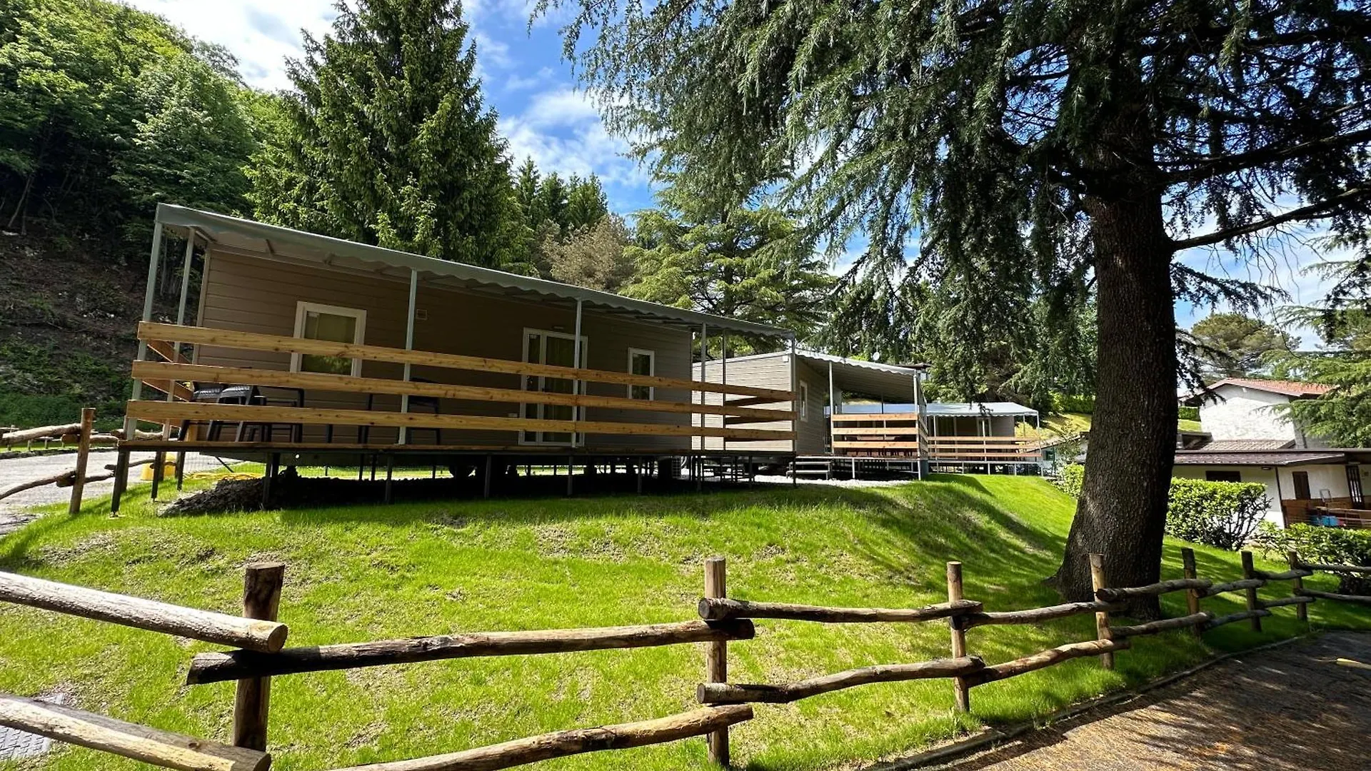 Campsite Campeggio Madonna Del Ghisallo Magreglio